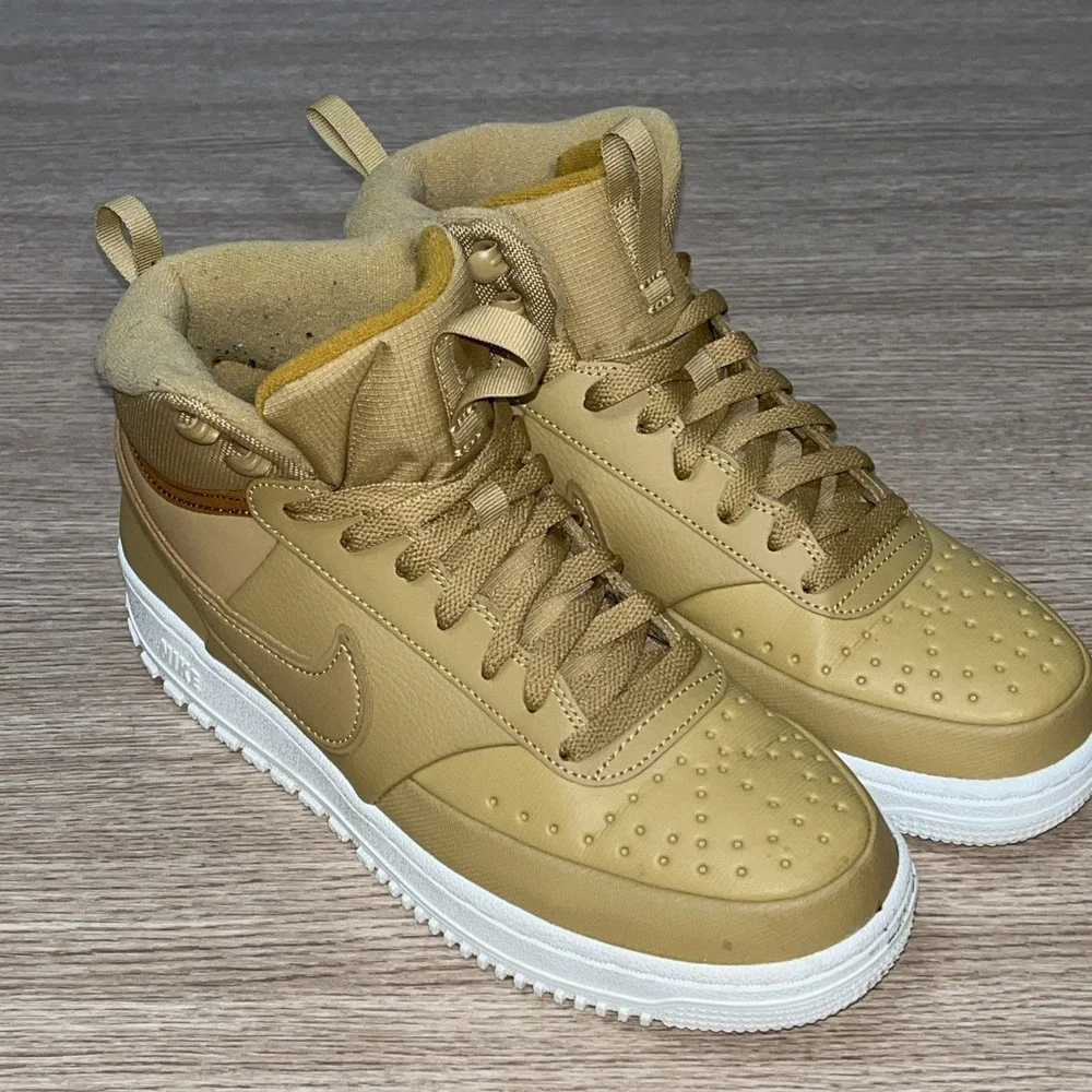 Nike Court Borough Mid 2 Wheat Brown Mens Size 8 Boots DR7882-700